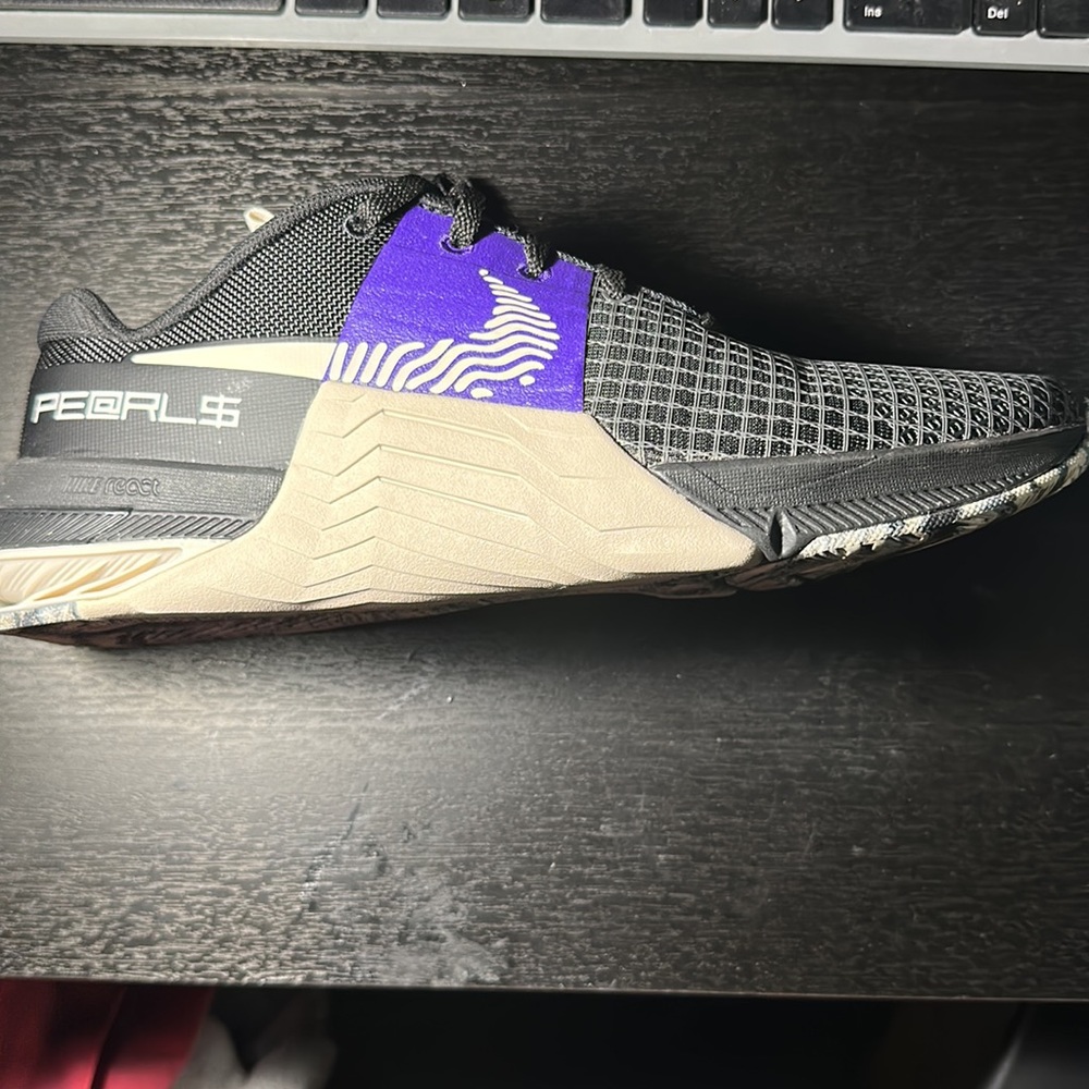 Nike by you 2022  Metcon women’s size 10 purple and beige